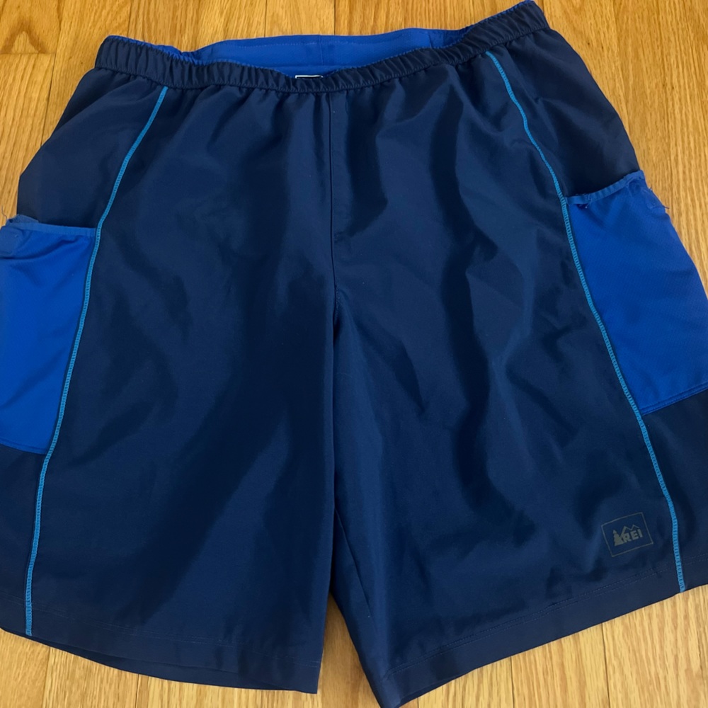 - Rei swim Shorts